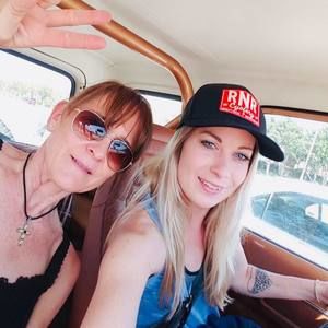 Meet your Posher, Andee